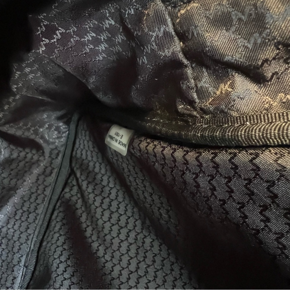 Michael Kors Jet Set Camo Backpack - Picture 10 of 15